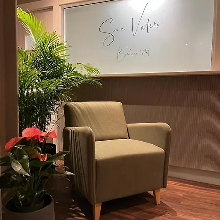 Az San Valero Hotel 2*