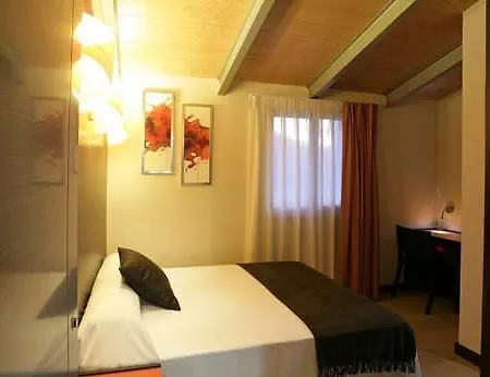 Vtz San Valero 2* סרגוסה