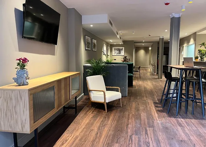 Vtz San Valero 2* سرقسطة