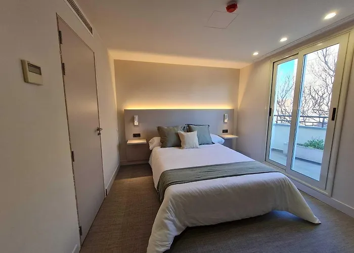 Vtz San Valero فندق